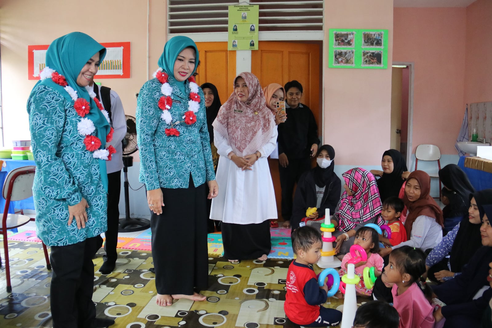 TP PKK Pusat Nilai Pilot Project Pencegahan Stunting Dua Kelurahan di Pontianak