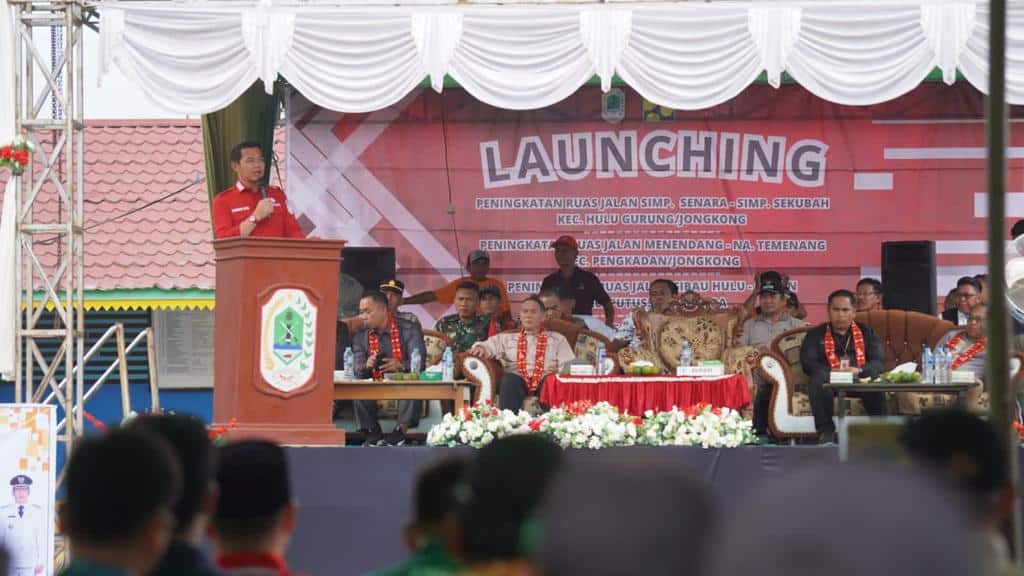 Pemprov Kalbar Gelontorkan Anggaran Peningkatan Jalan di Kapuas Hulu