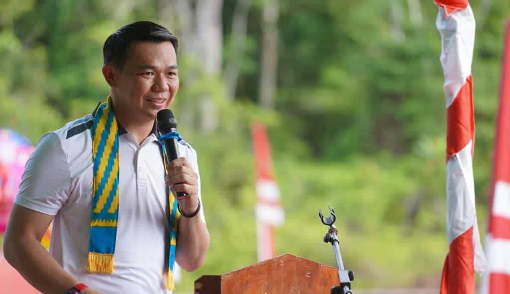 Bupati Kapuas Hulu Buka Open Turnamen Menarin Cup