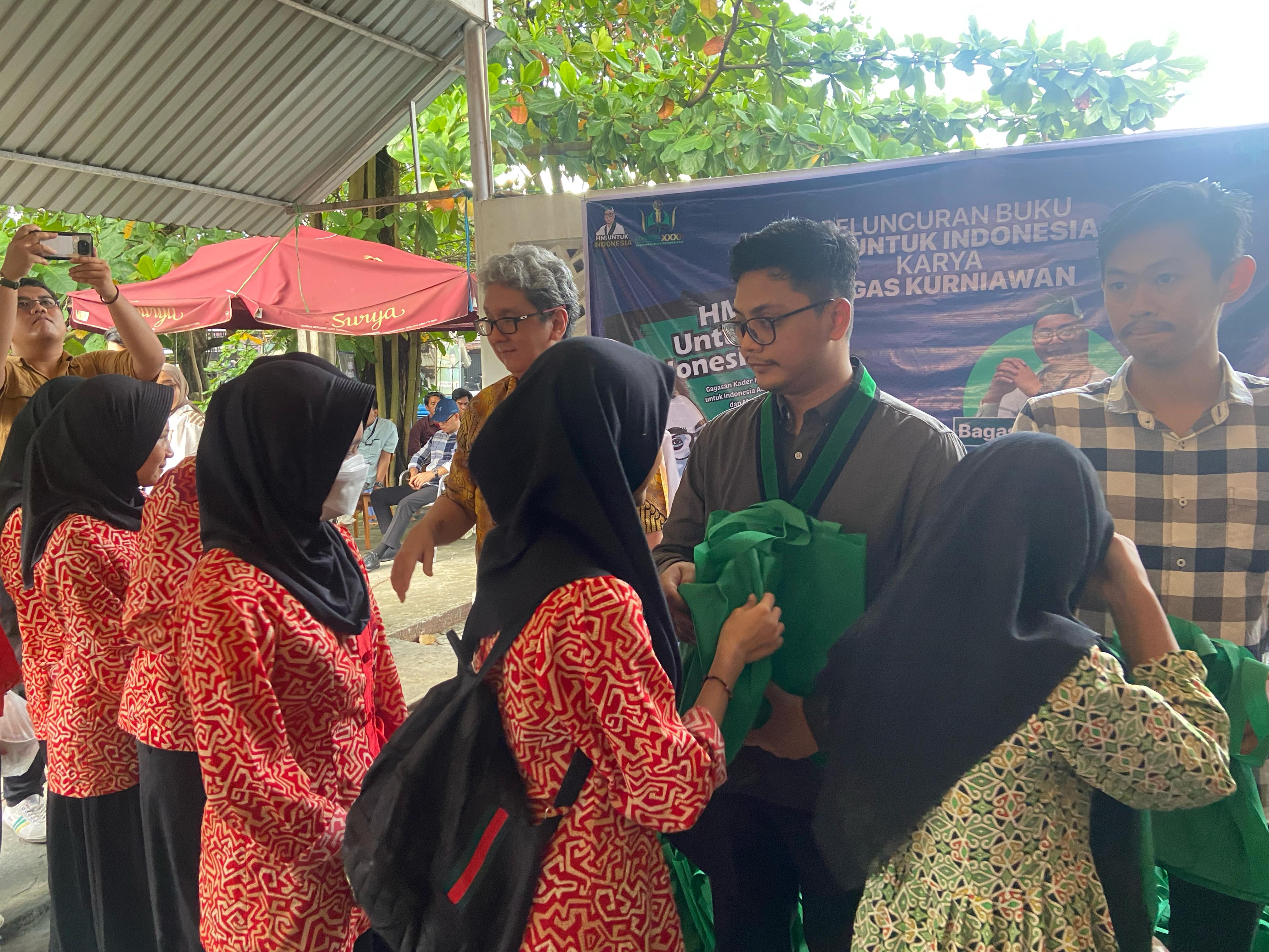 Caketum PB HMI Bagas Kurniawan Silaturahmi dengan Kader se-Nusantara di Pontianak