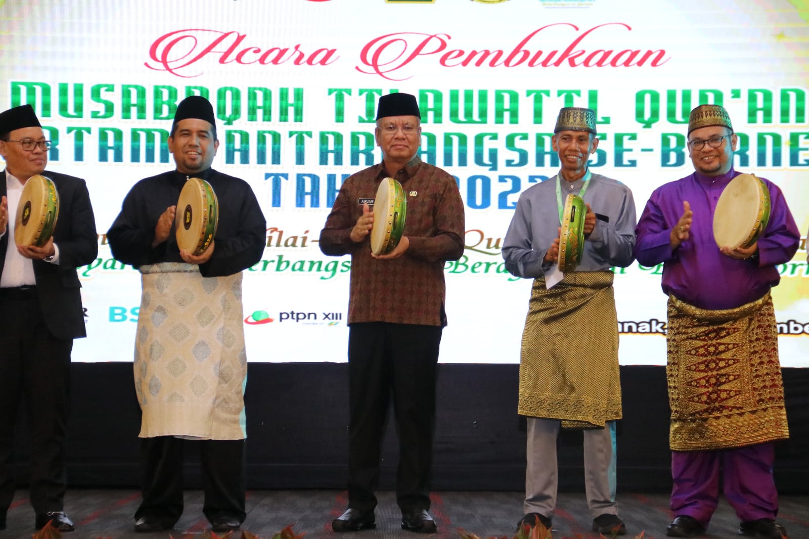 Pj Gubernur Kalbar Resmi Buka MTQ Pertama Antarbangsa se-Borneo