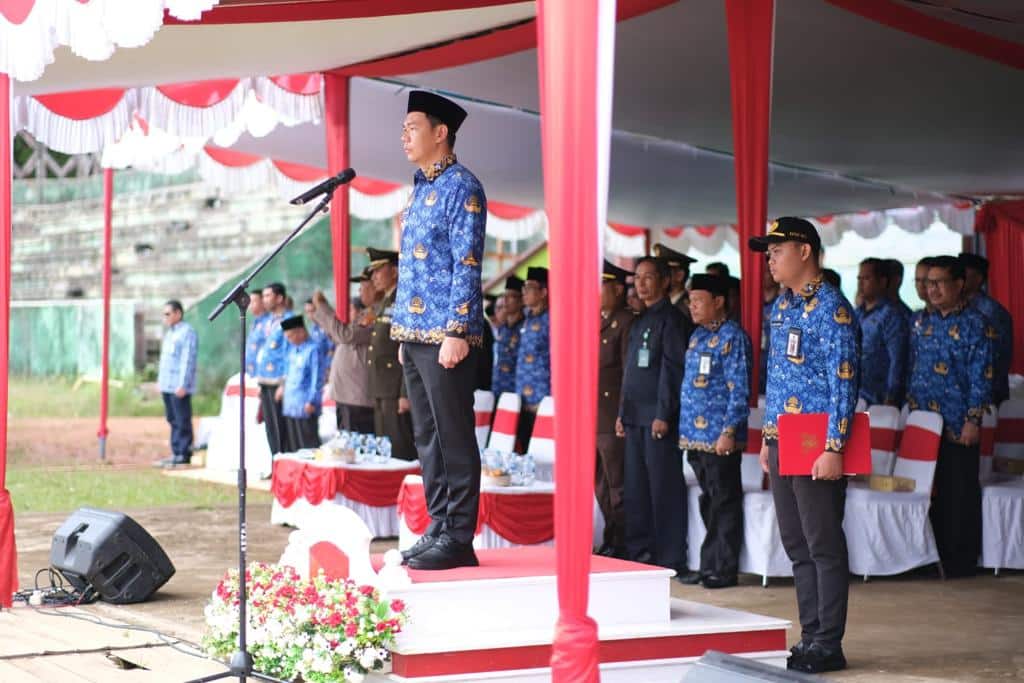 Pimpin Upacara HUT ke-62, Bupati Kapuas Hulu: Korpri Sebagai Wadah Perekat dan Pemersatu Bangsa