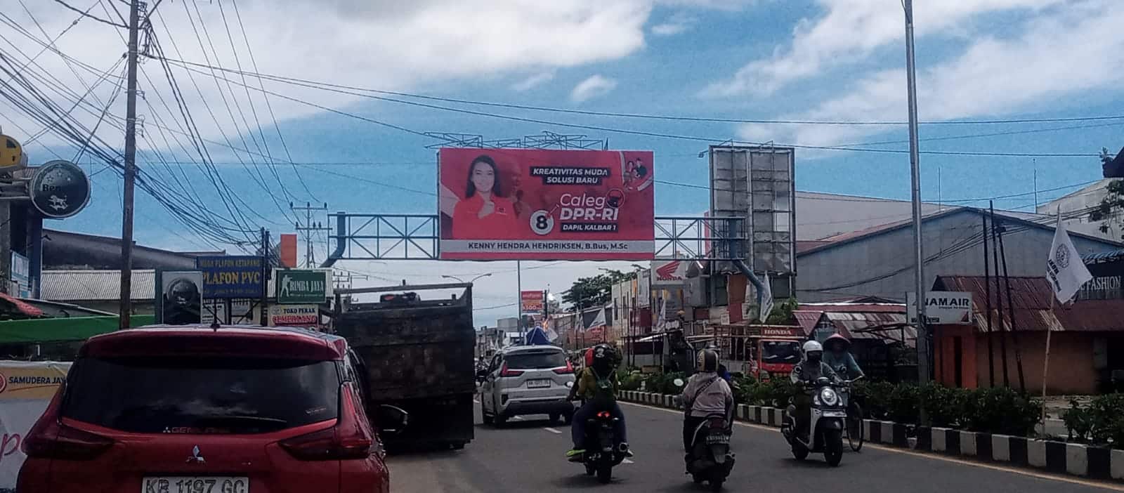 APK Caleg Terpasang di Lokasi Terlarang, Bawaslu Sebut Masih Dalam Kajian