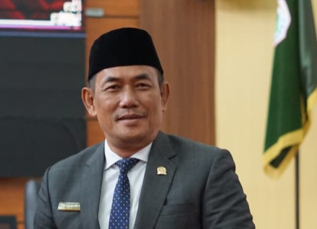 Harga Arwana Anjlok, Ketua DPRD Kapuas Hulu Khawatir dengan Kondisi Ekonomi Masyarakat
