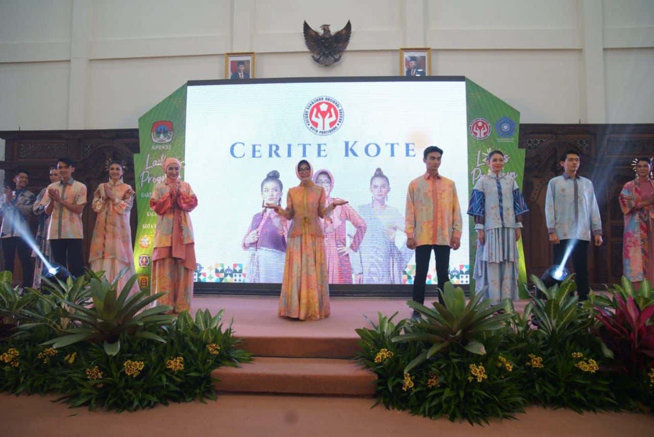 Ladies Program Apeksi se-Kalimantan, Pontianak Tampilkan Fashion Show