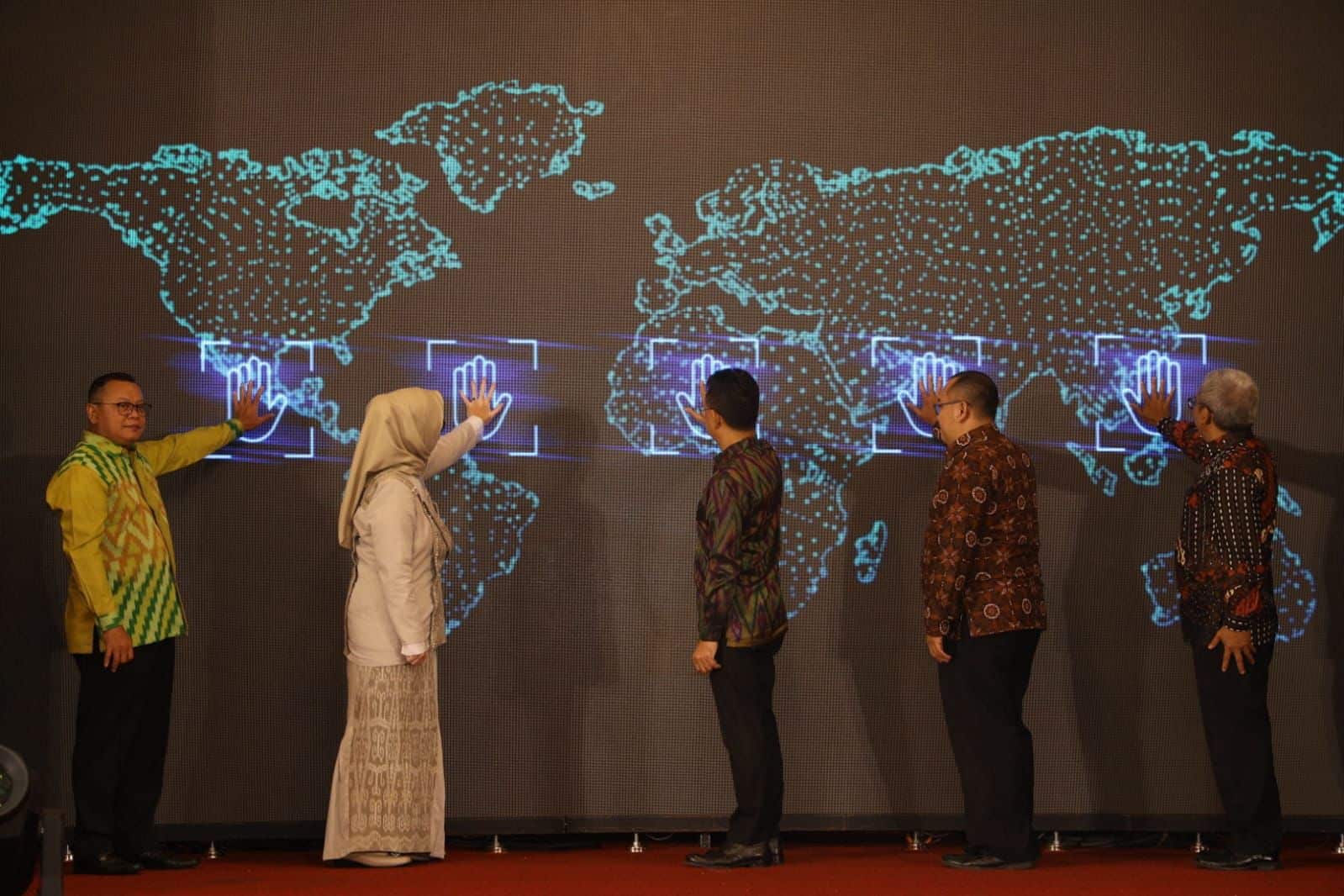 Wujud Transparansi, Pemkot Pontianak Luncurkan Aplikasi Bayar Pajak e-Ponti Mobile