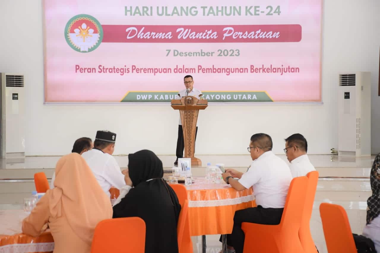 Momentum HUT Dharma Wanita, Tingkatkan Semangat Kebersamaan Bangun Kayong Utara