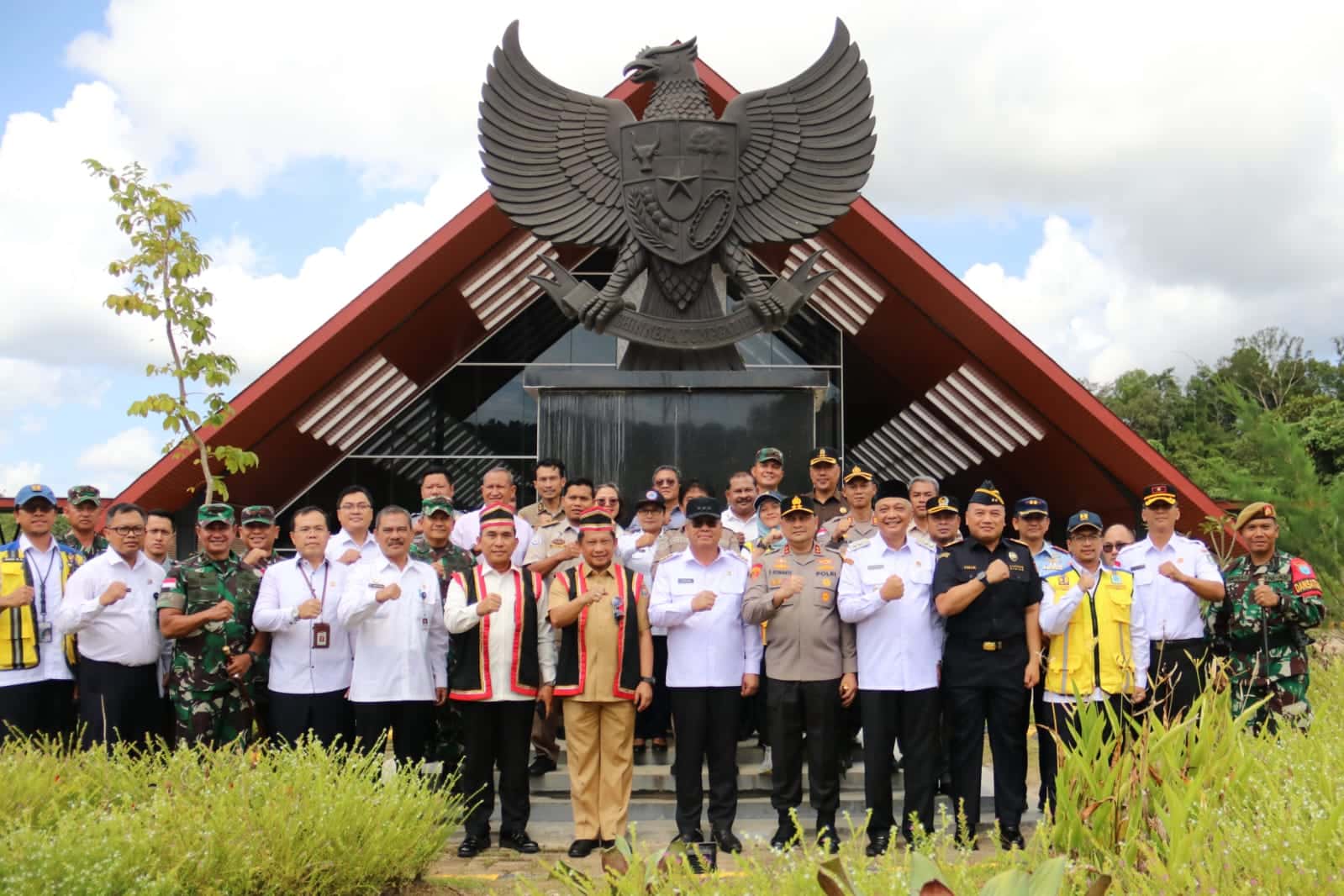 Mendagri Tito Nyatakan PLBN Jagoi Babang Siap Diresmikan