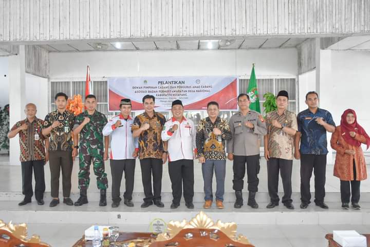 Wakili Bupati Ketapang, Asisten Sekda Hadiri Pelantikan DPC dan PAC Abpednas Periode 2020 - 2025