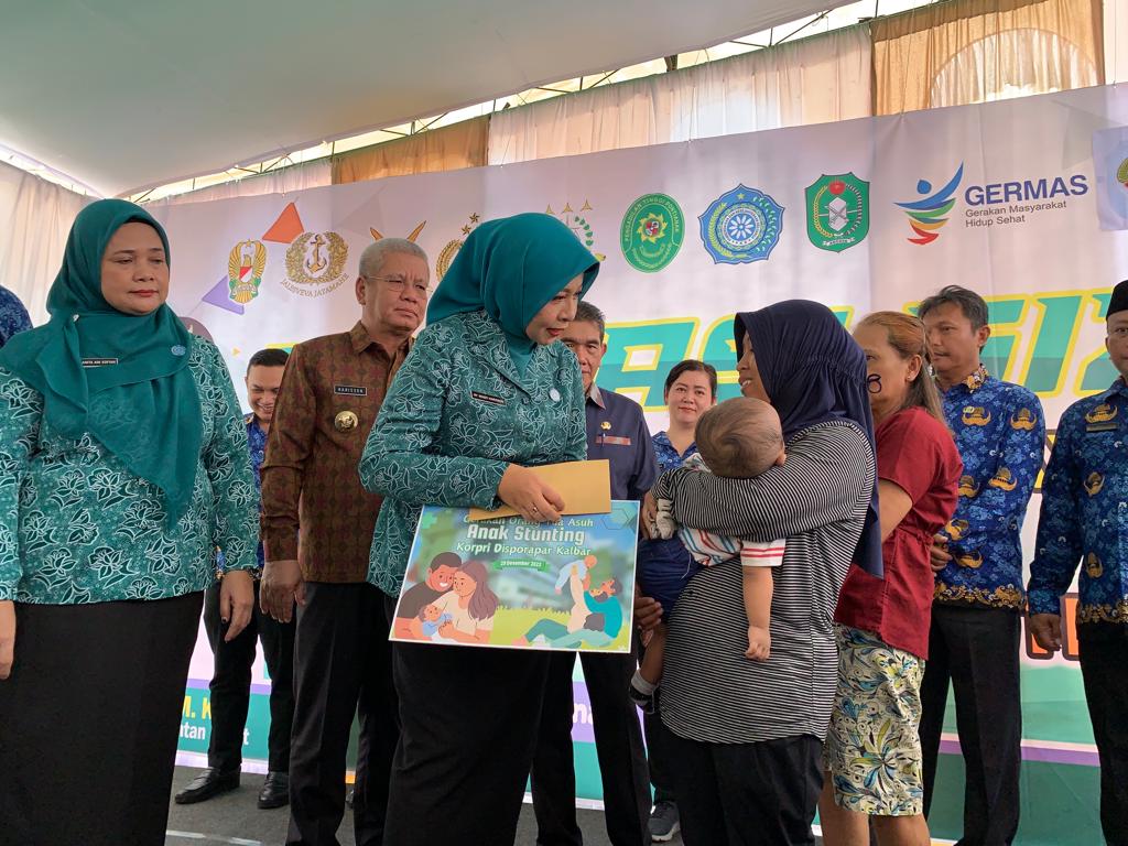 Disporapar Jadi OPD Pertama di Kalbar yang Memulai Gerakan Orang Tua Asuh Bagi Anak Stunting