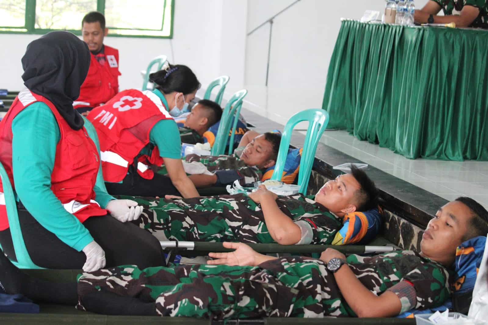 Sambut HUT ke-15, Prajurit Batalyon 644 Walet Sakti Gelar Aksi Donor Darah