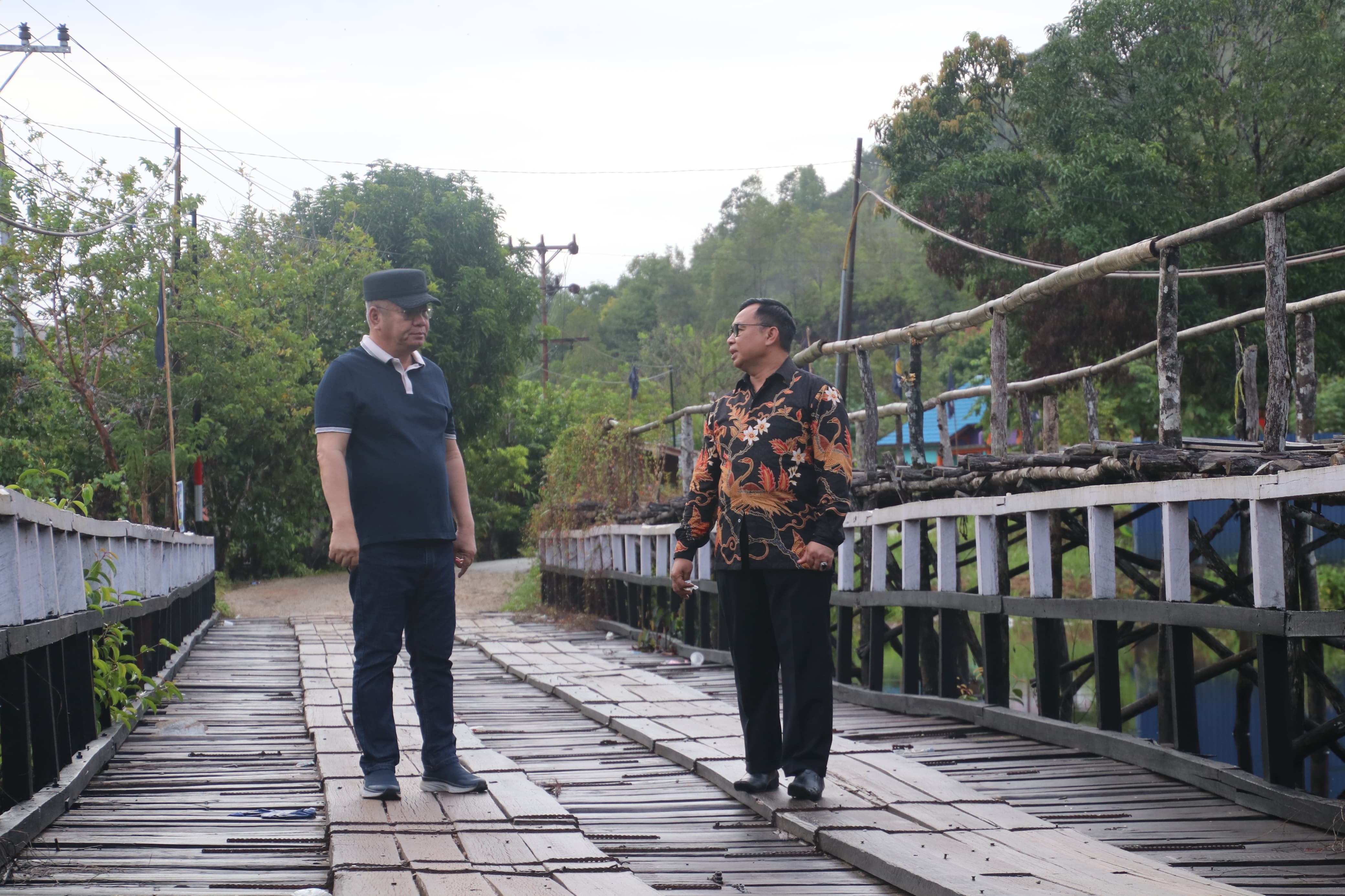 Pemprov Kalbar Serius Genjot Penuntasan Jalan Provinsi di Daerah, Harisson: Jalan Mantap Nyaris 80 Persen