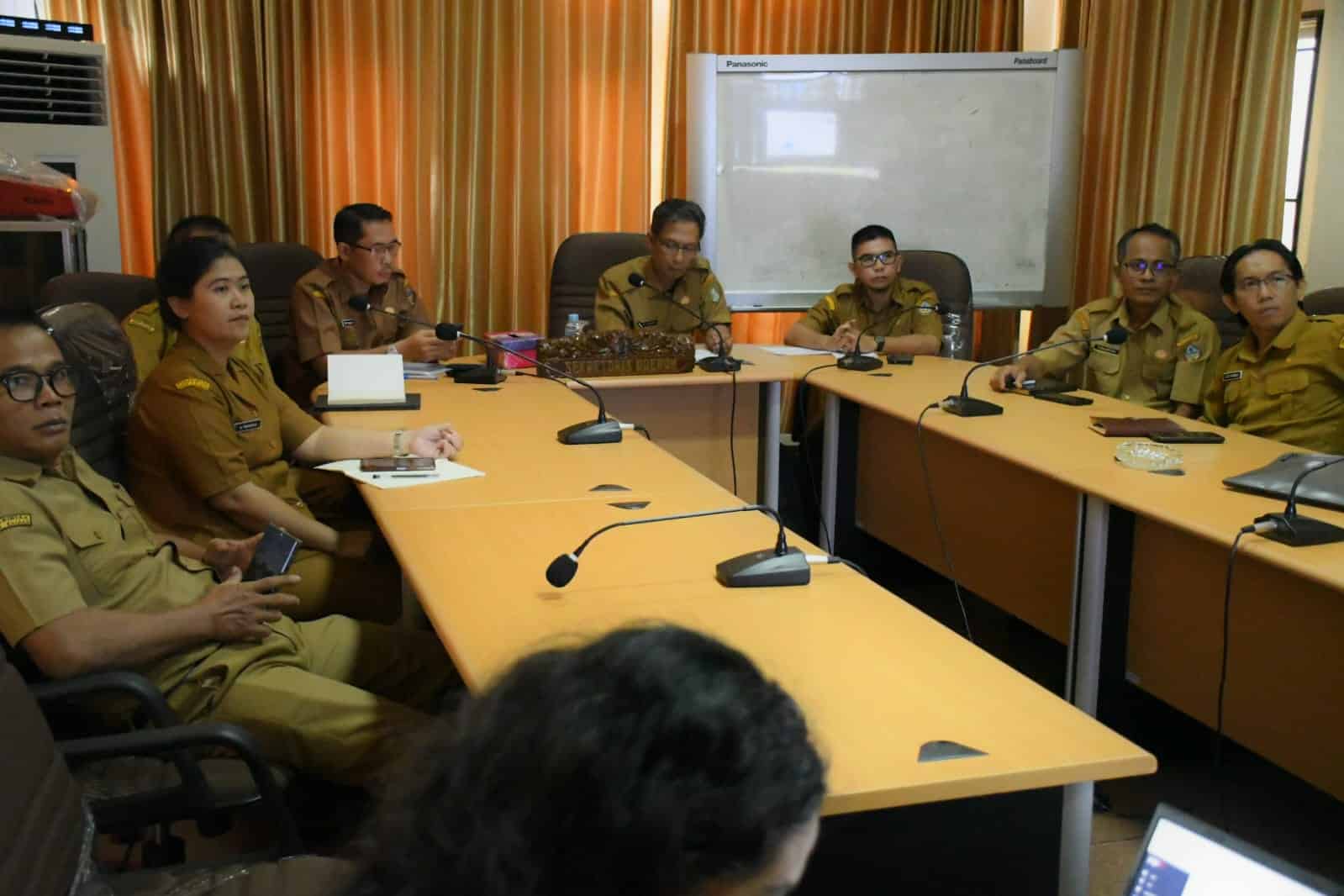 Pj Sekda Rene Rienaldy Hadiri Rakor Awal Pencegahan Korupsi dan Pengenalan Satuan Tugas di Kalbar