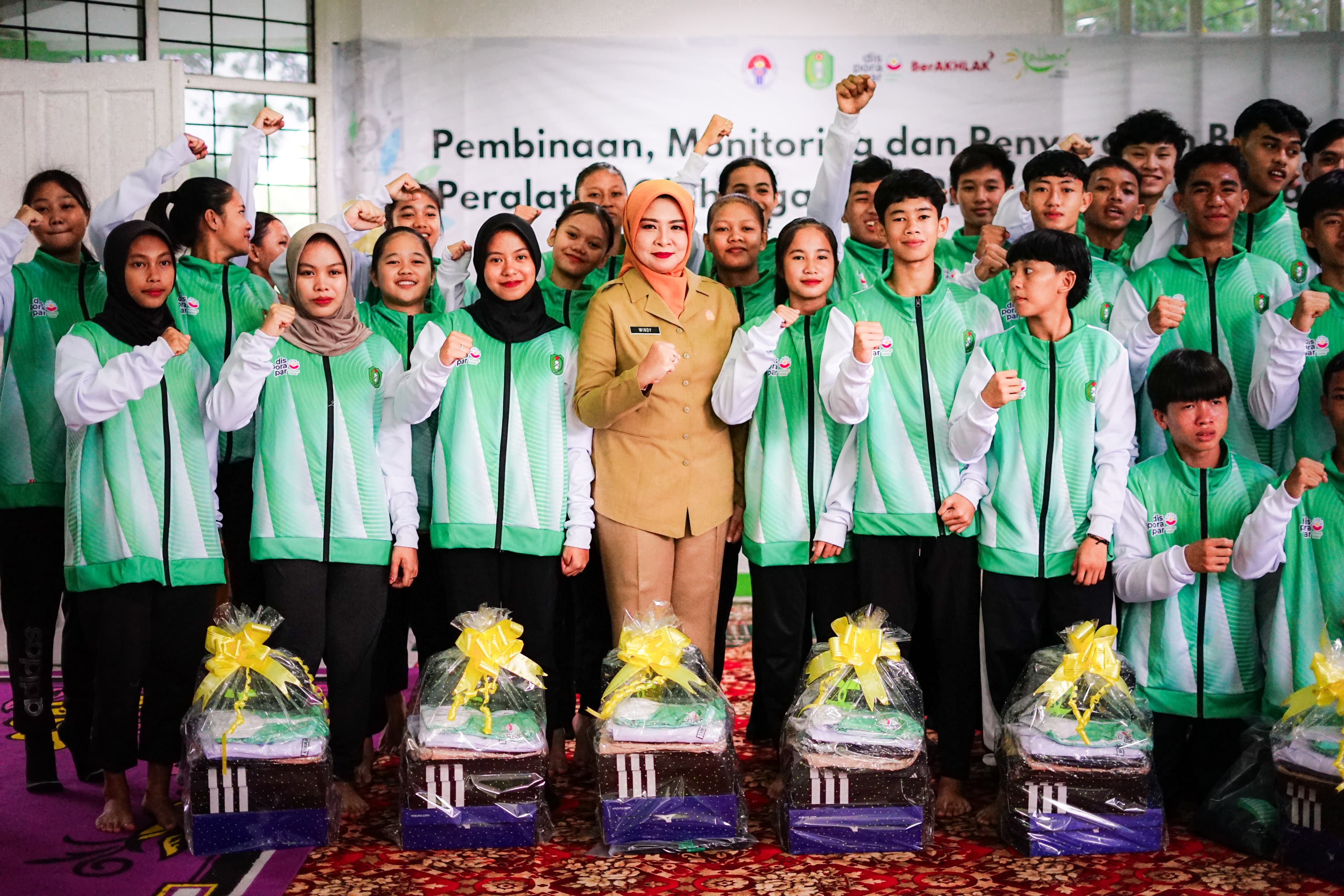 Kadisporapar Kalbar Komitmen Bangun Iklim Prestasi Olahraga Sejak Dini