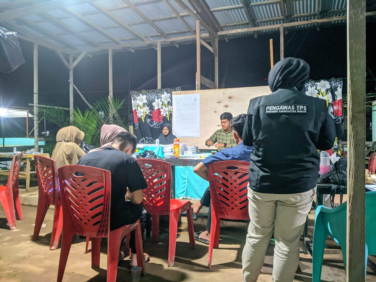 Bawaslu Kayong Utara Lakukan Pengawasan Pemungutan dan Penghitungan Suara pemilu 2024