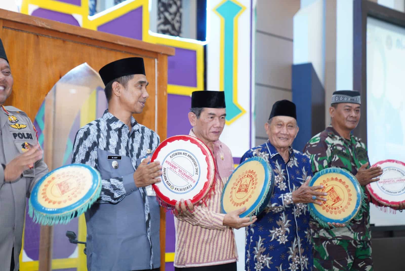Banjar Serasan Juara Umum MTQ ke-32 Pontianak Timur
