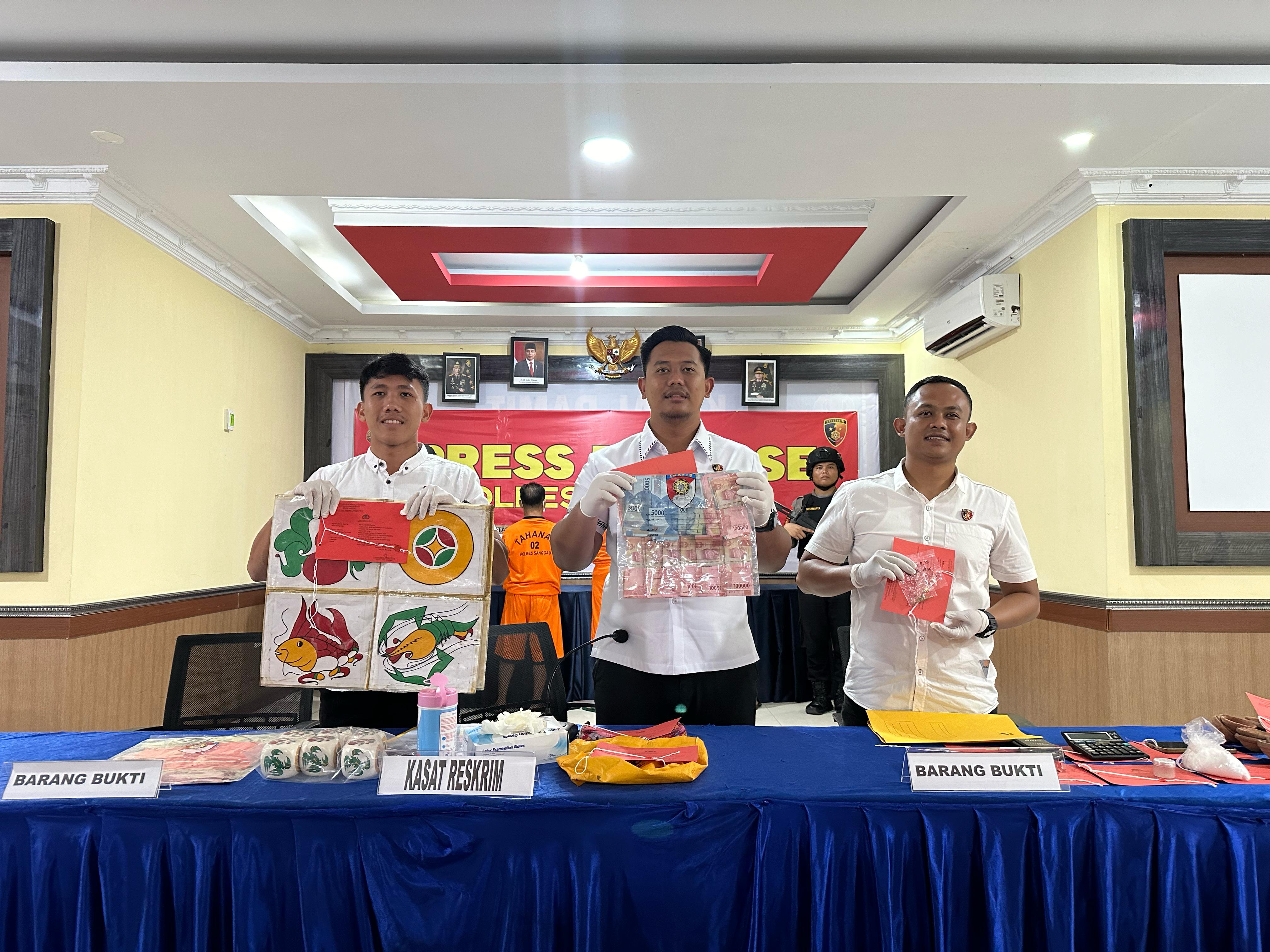 Polisi Gerebek Rumah Penampungan Emas Hasil Tambang Ilegal di Sanggau