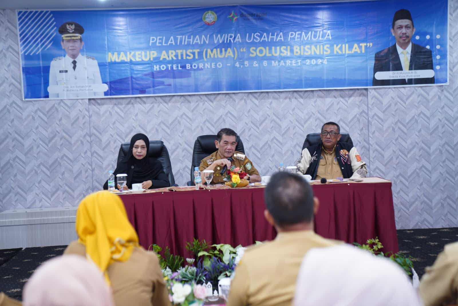 Disporapar Pontianak Gelar Pelatihan Make Up Artist, Ciptakan Peluang Usaha Baru