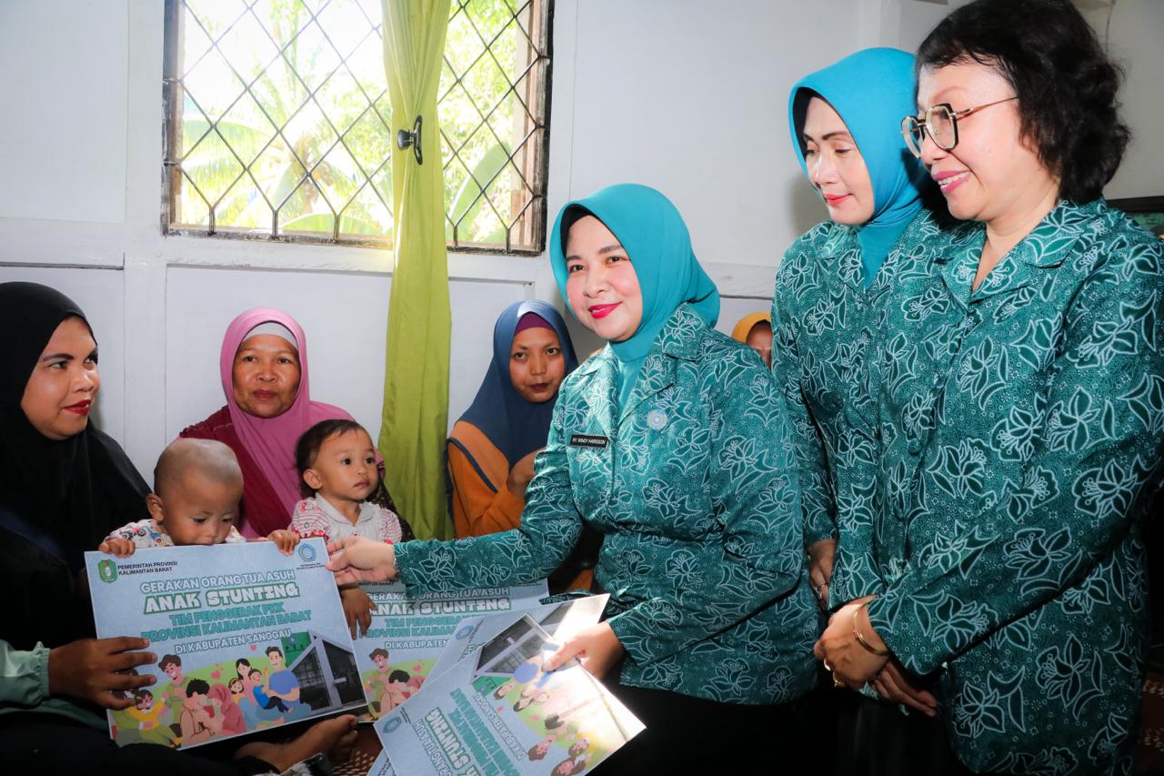 Pj Ketua PKK Kalbar Dorong Pencanangan Orang Tua Asuh Bagi Anak Stunting di Kabupaten Sanggau