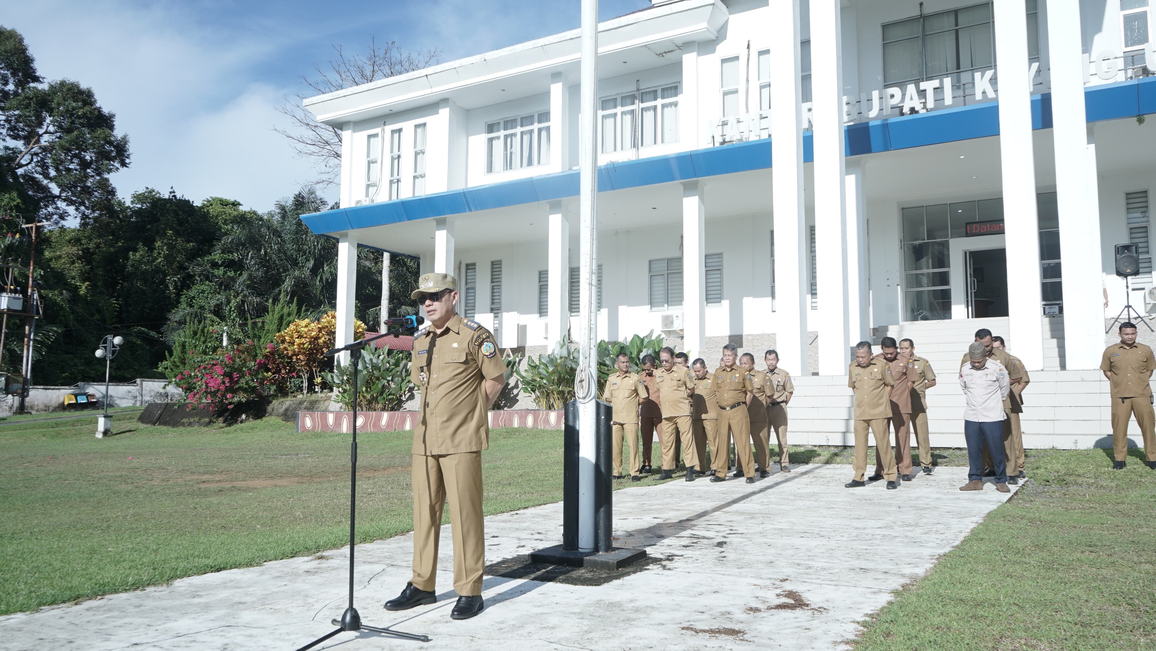 Pj Bupati Romi Wijaya Minta Gaji PTT dan Hak Pegawai Segera Dibayarkan