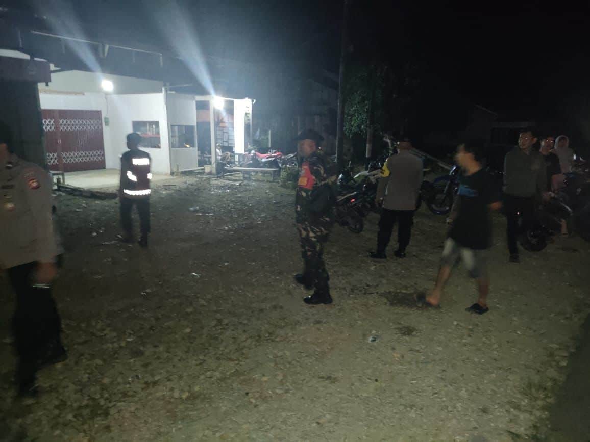 TNI-Polri bersama Lintas Sektoral Hulu Gurung Tertibkan Pesta Miras di Nanga Tepuai