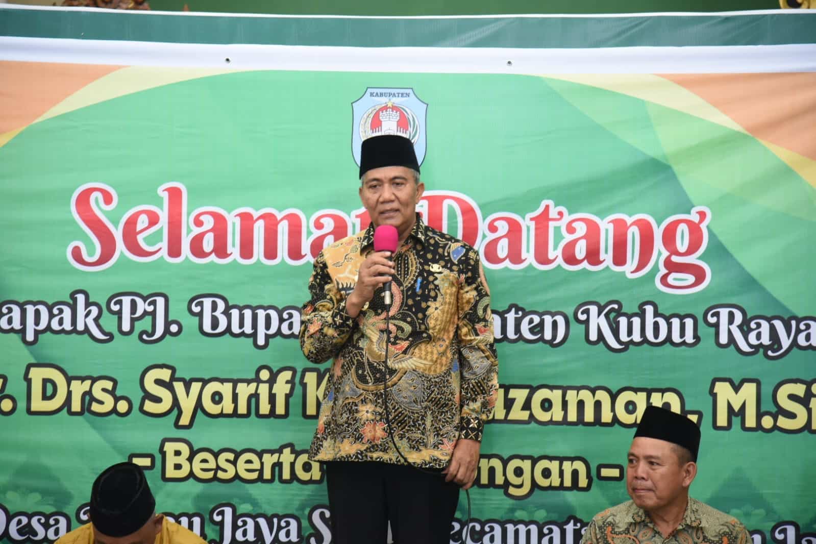 Safari Ramadhan di Rasau Jaya, Kamaruzaman Minta Masyarakat Doakan Kebaikan Untuk Kubu Raya