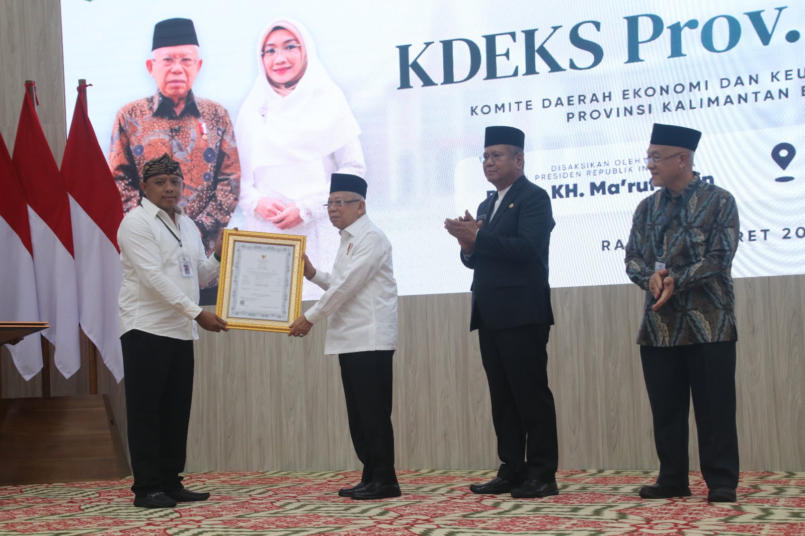 Pj Gubernur Harisson Resmi Dikukuhkan Sebagai Ketua KDEKS Provinsi Kalbar