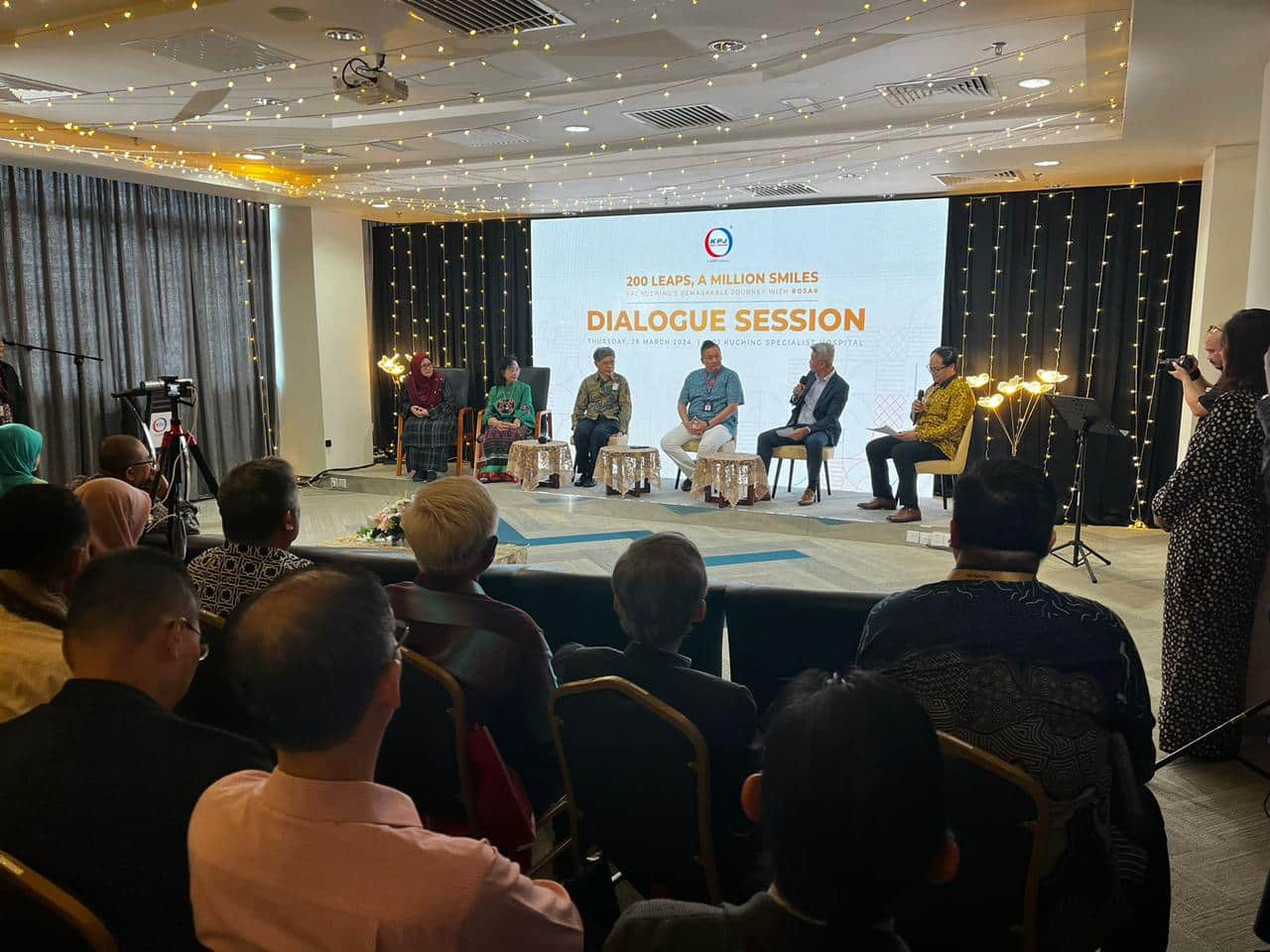 Gunakan Teknologi ROSA, KPJ Kuching Telah Lakukan Operasi Penggantian Lutut kepada 200 Pasien