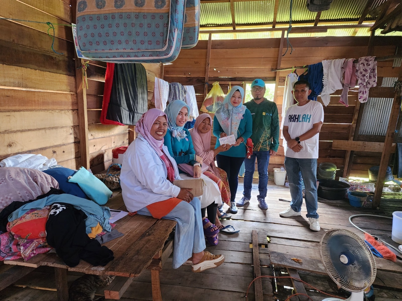 Sambut Ramadhan, PLN Gagas Program “Care4Others” di Kalimantan