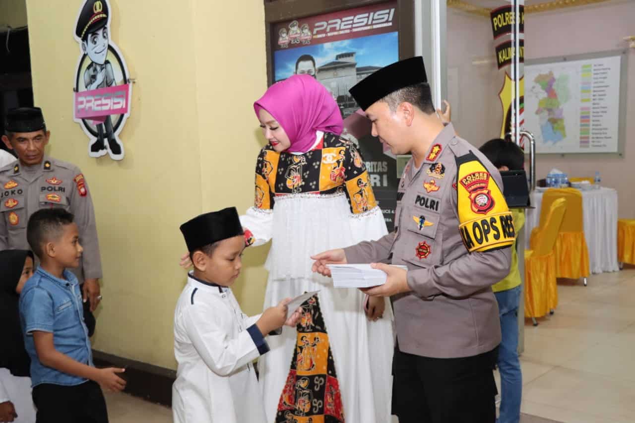 Peringati Nuzulul Qur’an, Polres Ketapang Gelar Buka Puasa Bersama dan Santunan Anak Yatim