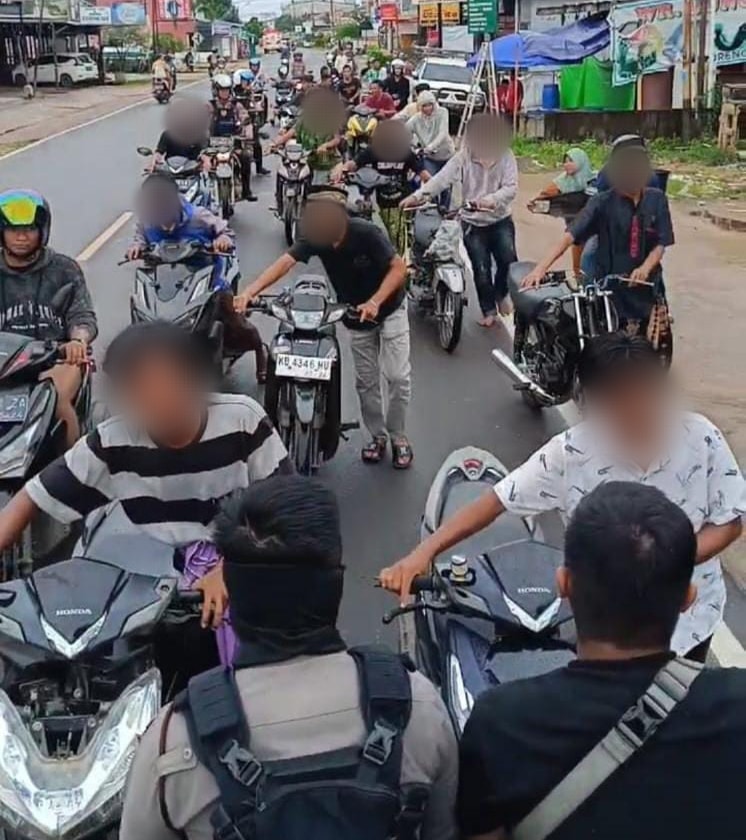 Awal Ramadhan 1445 H, Polisi Amankan Puluhan Pelajar Pelaku Balap Liar di Ketapang