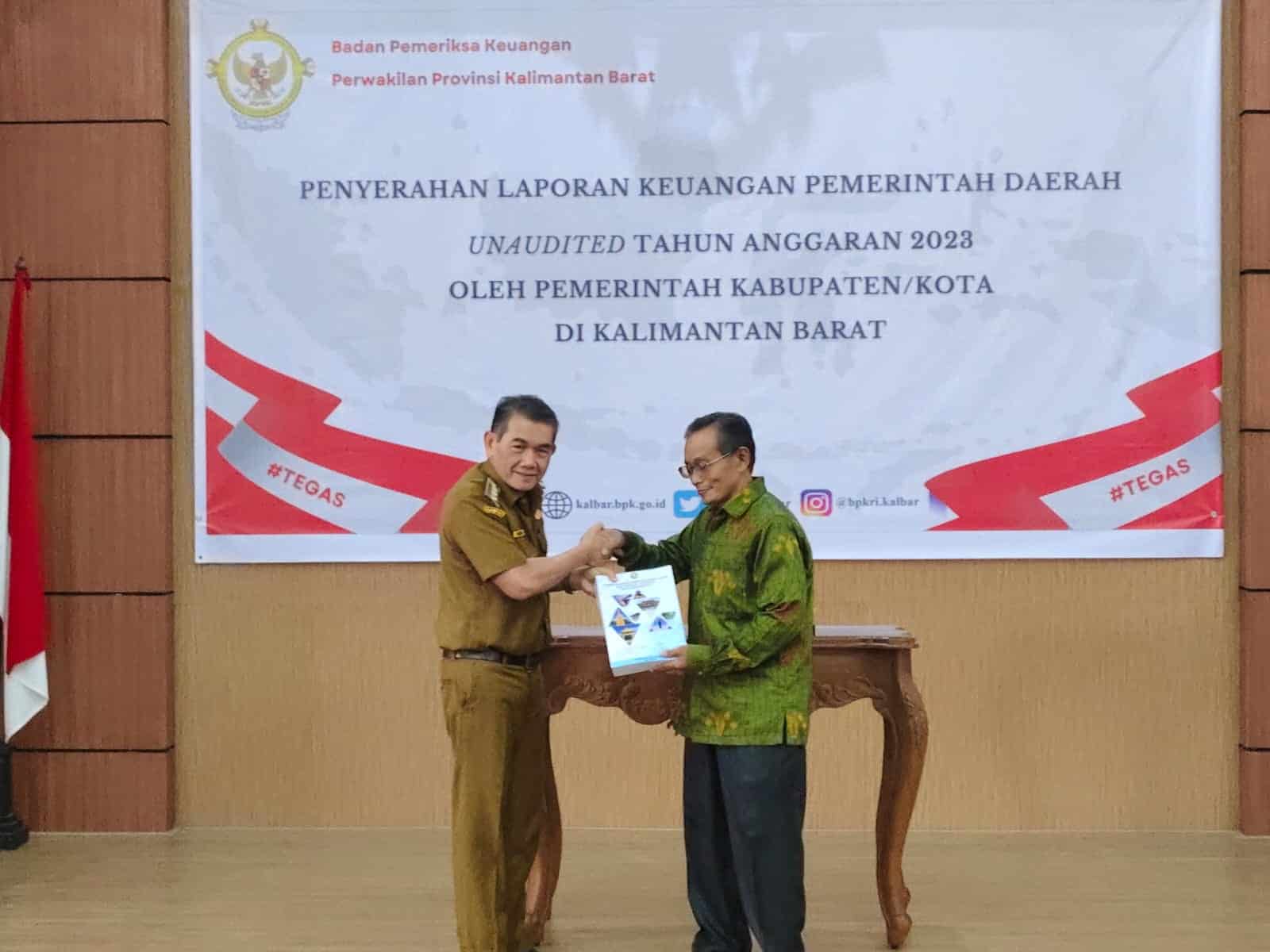 Pemkot Pontianak Serahkan LKPD Unaudited TA 2023
