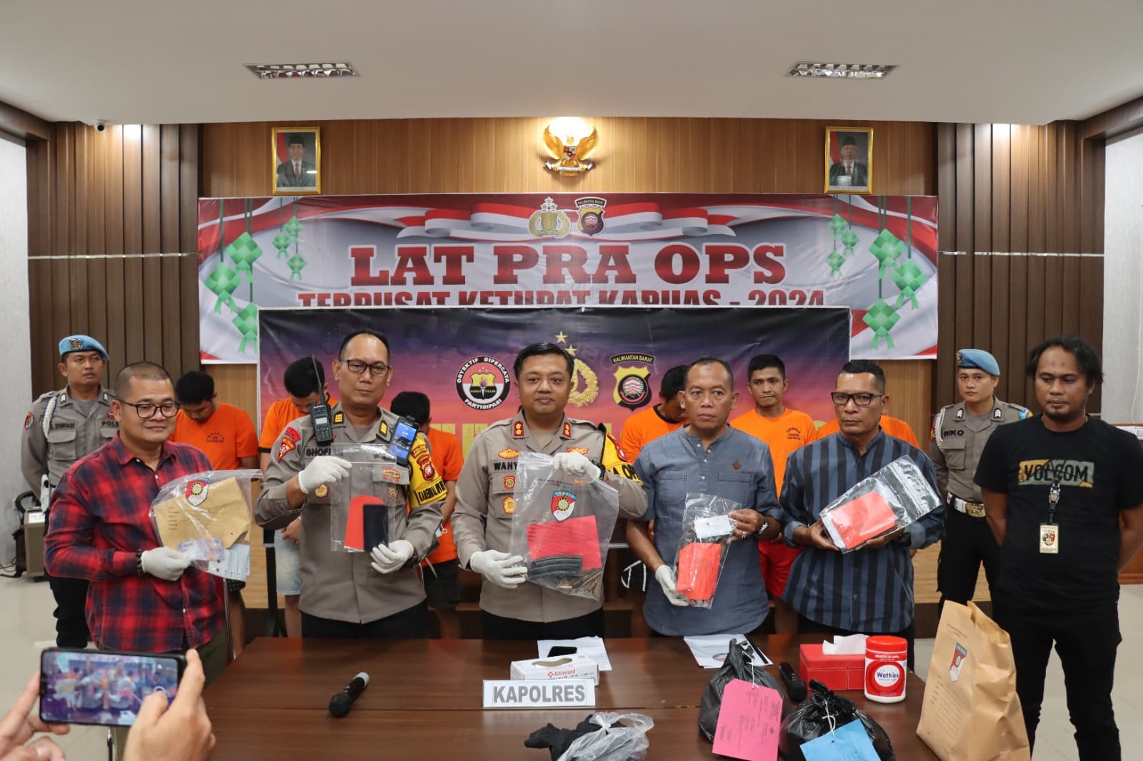 Operasi Ketupat Kapuas 2024, Polres Kubu Raya Ungkap Kasus Kepemilikan Senjata Api Rakitan, Narkoba dan Perjudian