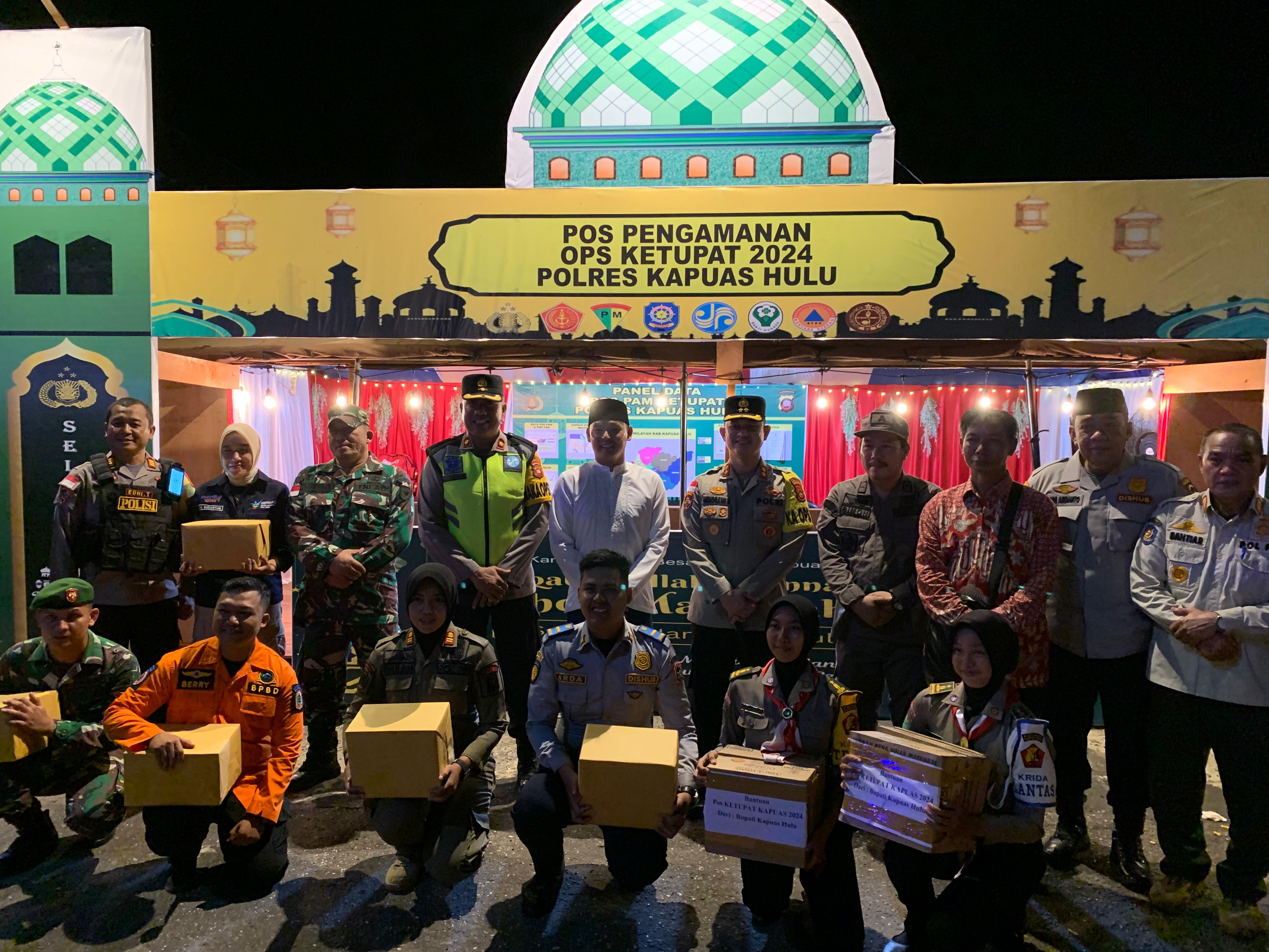 Kapolres Kapuas Hulu Patroli bersama Forkopimda, Pastikan Malam Hari Raya Idul Fitri Aman Terkendali