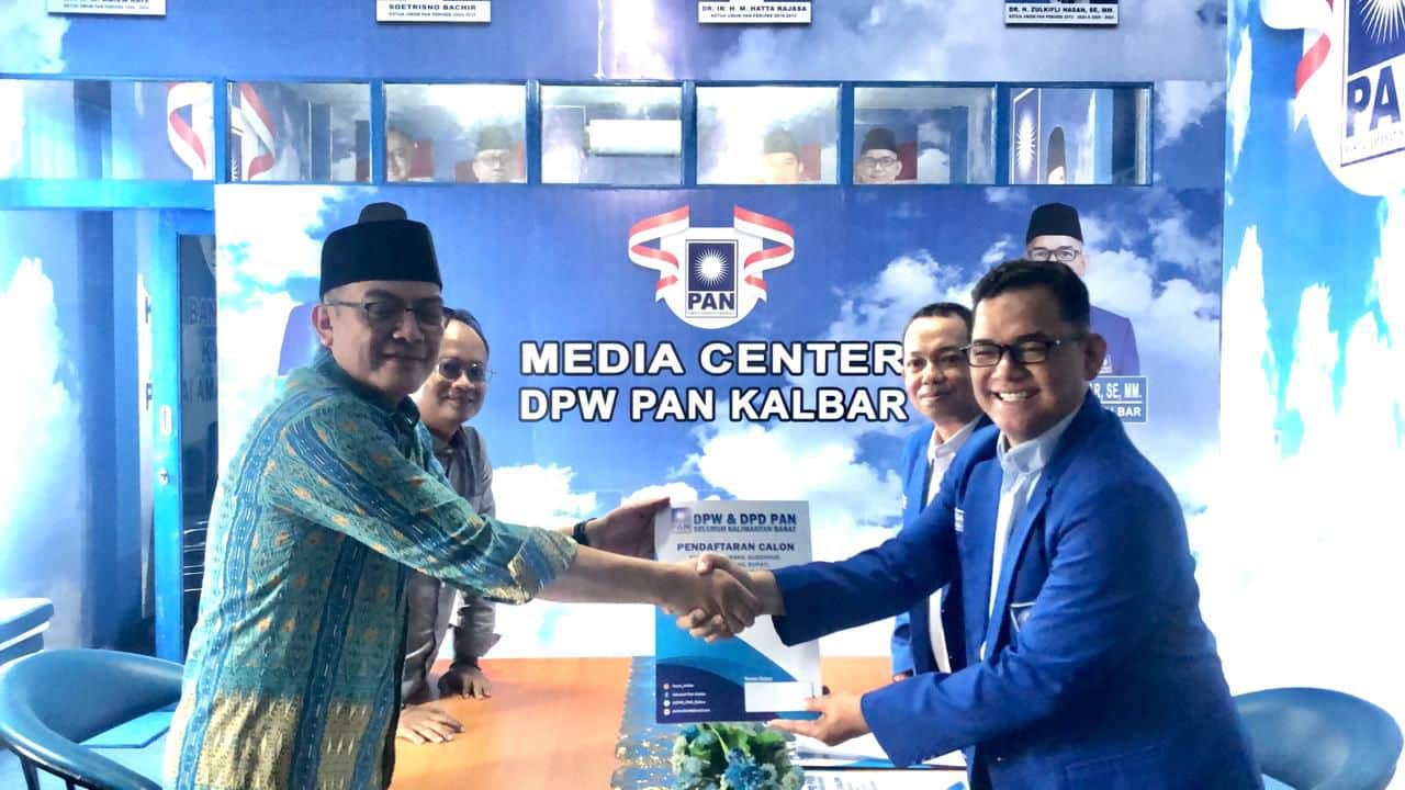 Sutarmidji Jadi Orang Pertama Daftar Calon Gubernur di PAN Kalbar