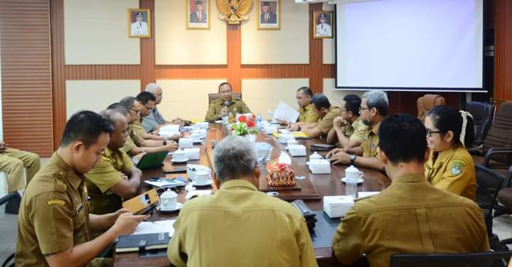 Sekda Ketapang Pimpin Rapat Bahas Pelabuhan Tembiluk