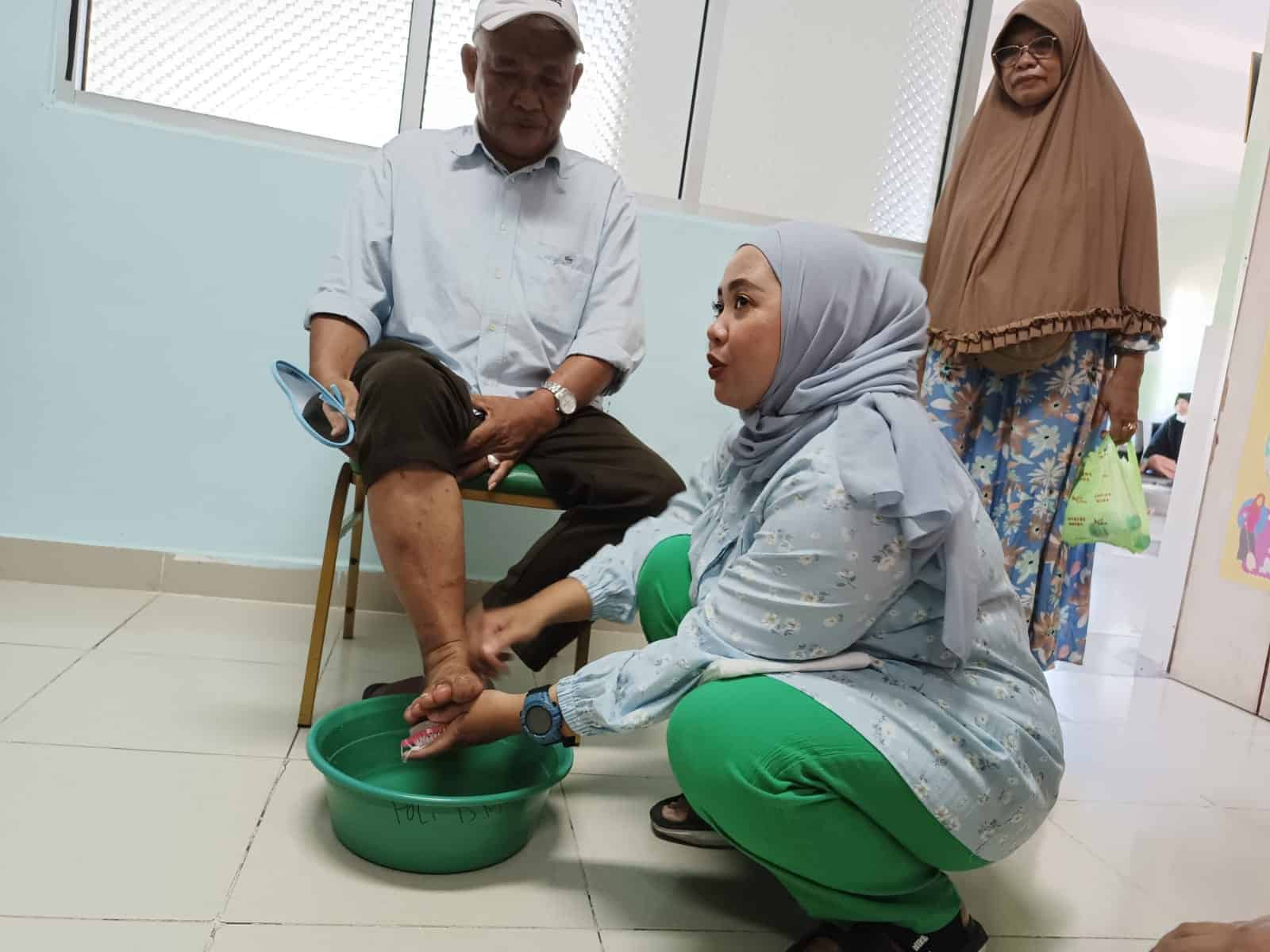 Perawatan Kaki pada Penderita Diabetes