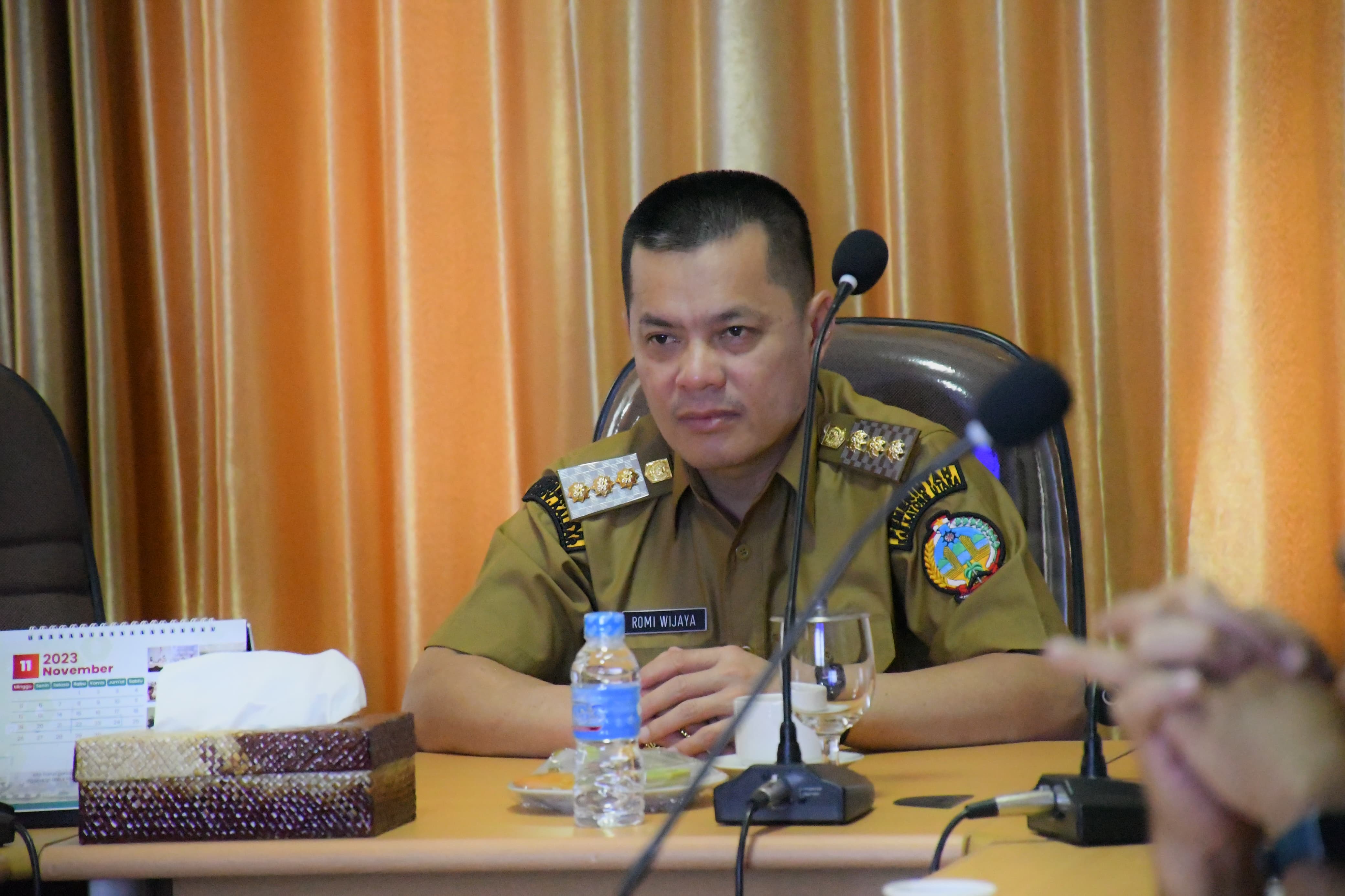 Pj Bupati Romi Wijaya Sampaikan Capaian Nilai MCP Kayong Utara 2023