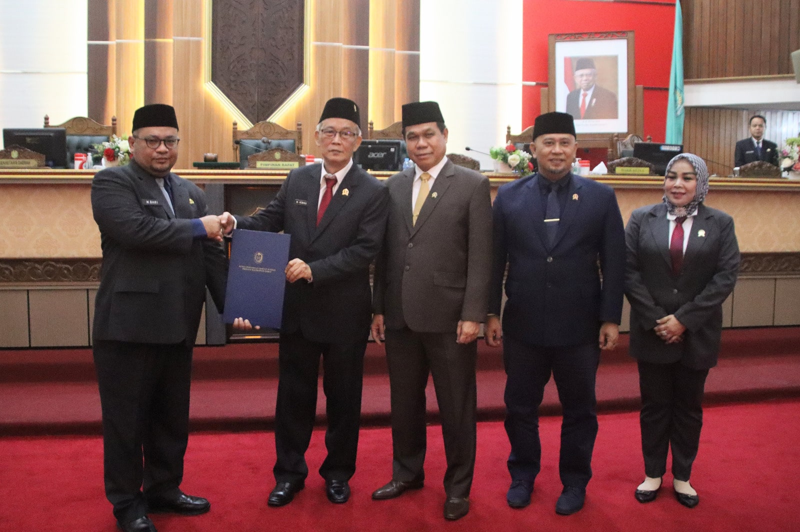 DPRD Sampaikan 21 Rekomendasi Terhadap LKPJ Gubernur Kalbar 2023