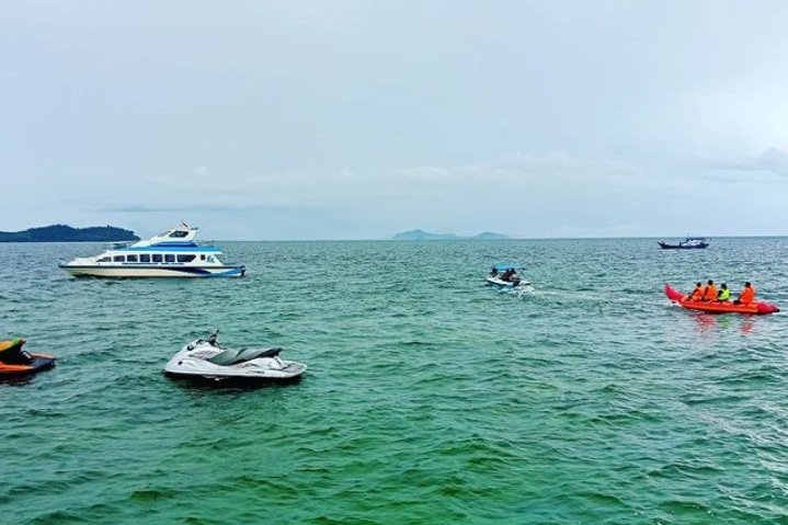 Menikmati Keindahan Pulau Randayan, Bengkayang, Surga Tersembunyi di Kalimantan Barat