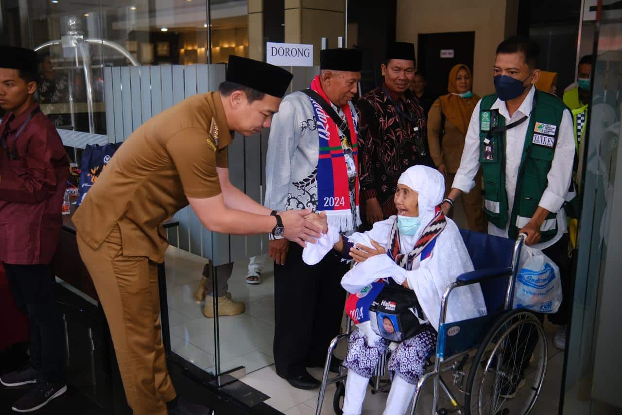 Satu Jemaah Haji Kapuas Hulu Batal Berangkat ke Jeddah