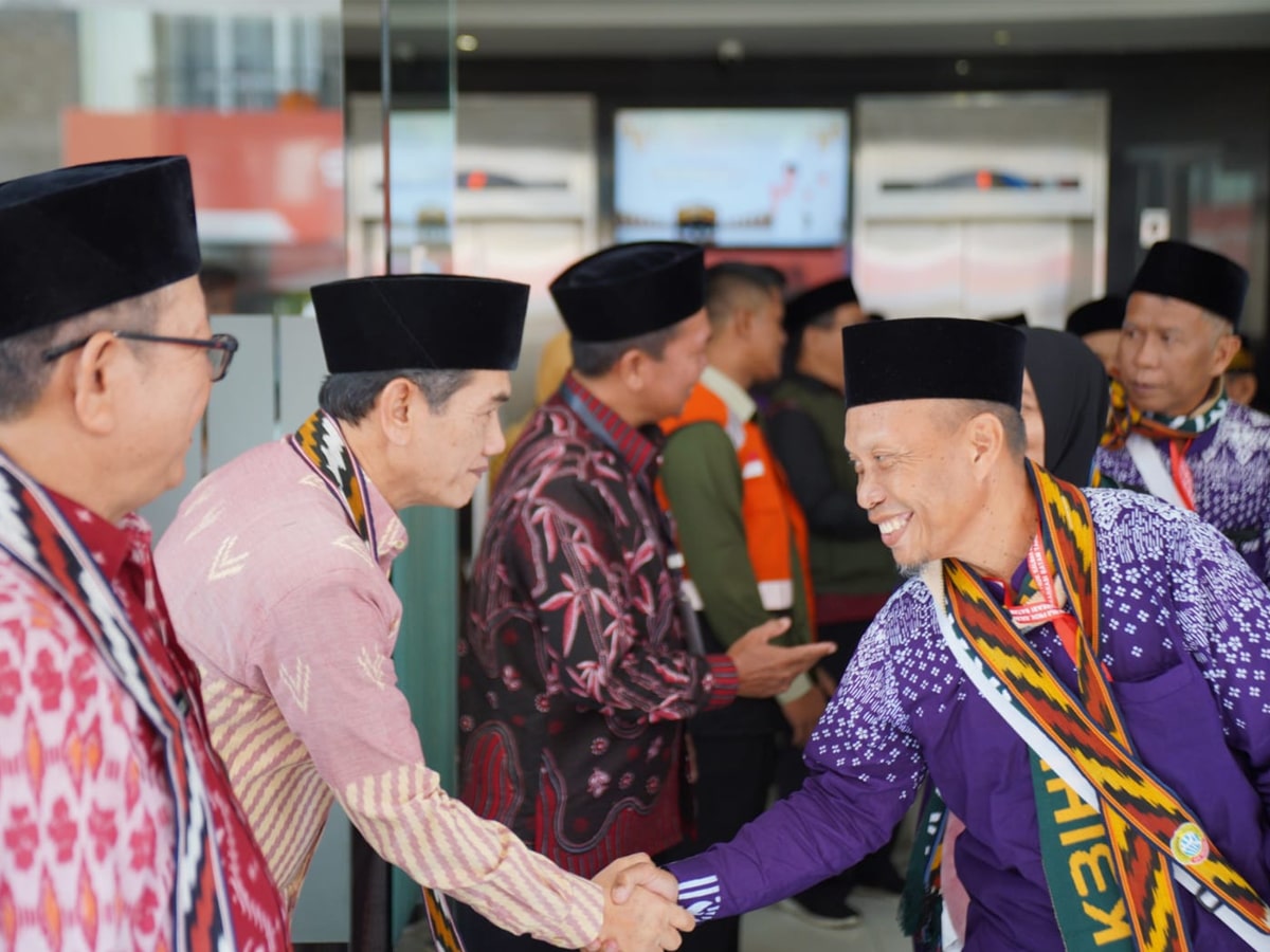 Ani Sofian Tugaskan Sejumlah Dokter ke Batam Pastikan Kesehatan Jamaah Calon Haji Pontianak