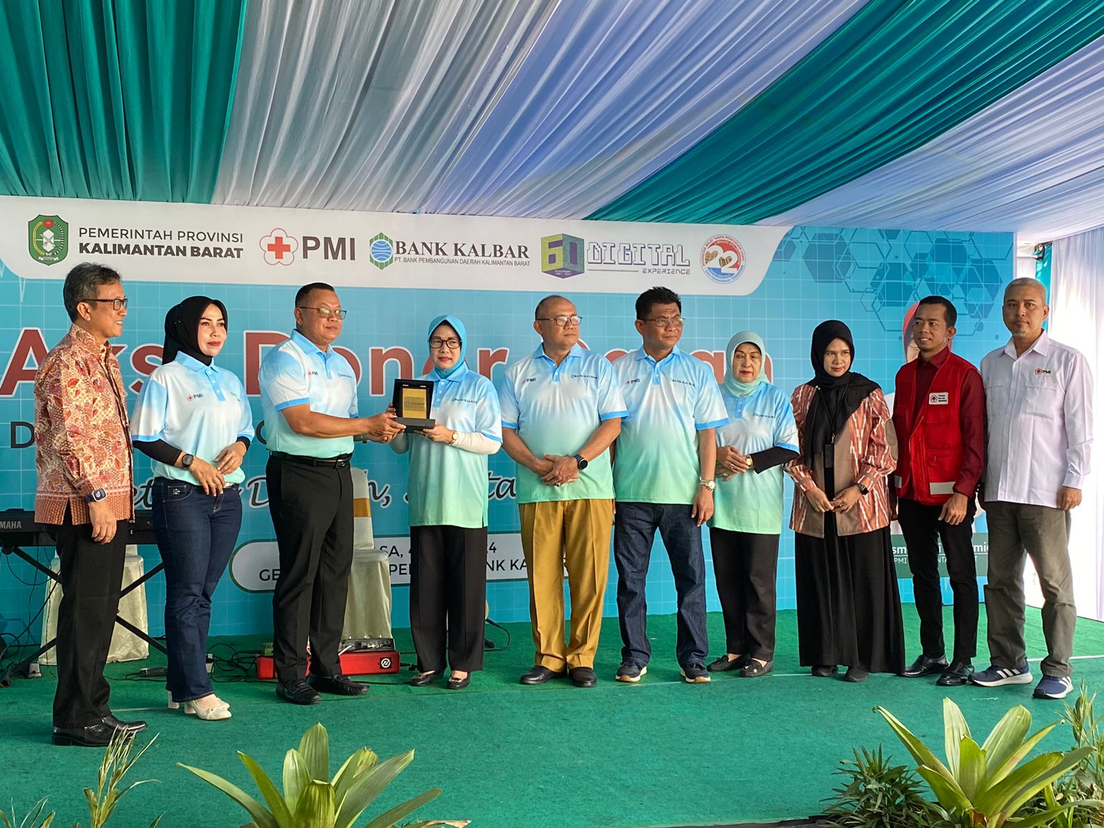 HUT ke-60, Bank Kalbar Gandeng PMI Gelar Aksi Donor Darah