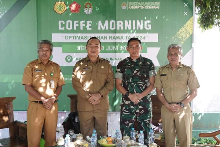 Hadiri Coffee Morning Distanakbun, Sekda Alexander: Pemkab Ketapang Dukung Program Optimasi Lahan Rawa