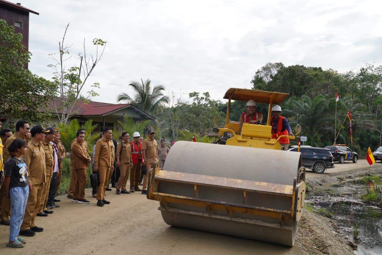 Pembangunan Ruas Jalan Mataso - Ulak Pauk Serap Biaya Rp 10 Miliar