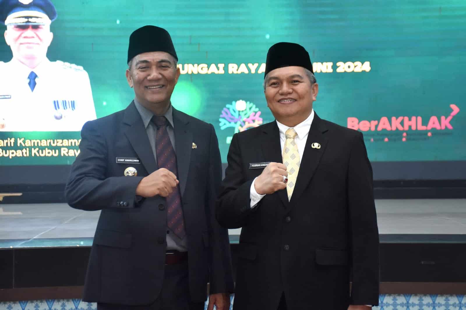 Kamaruzaman Kukuhkan Perpanjangan Jabatan Sekda Kubu Raya