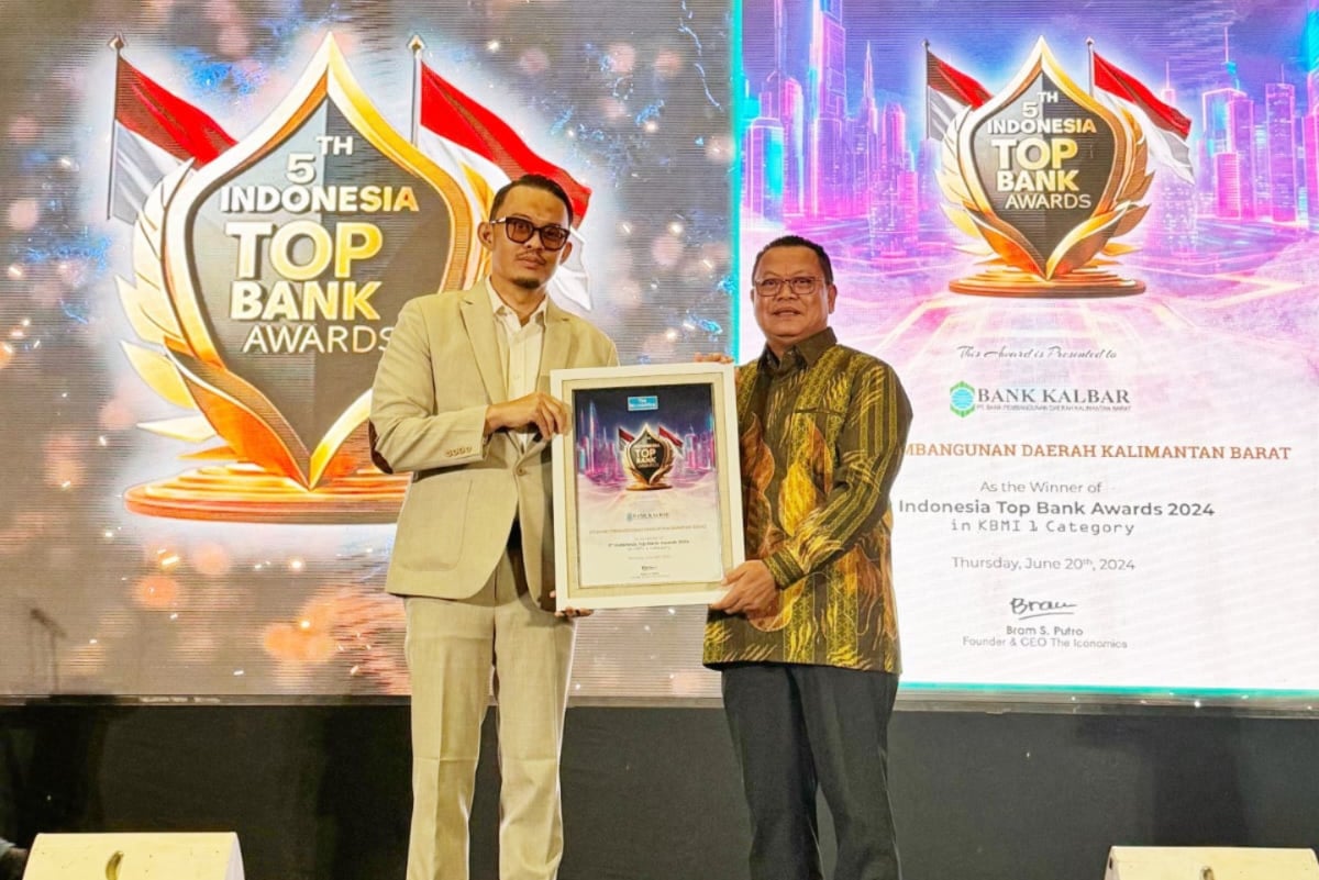 Bank Kalbar Sabet Penghargaan Nasional Sebagai Top Bank dengan Modal Inti Kurang dari Rp 6 Triliun