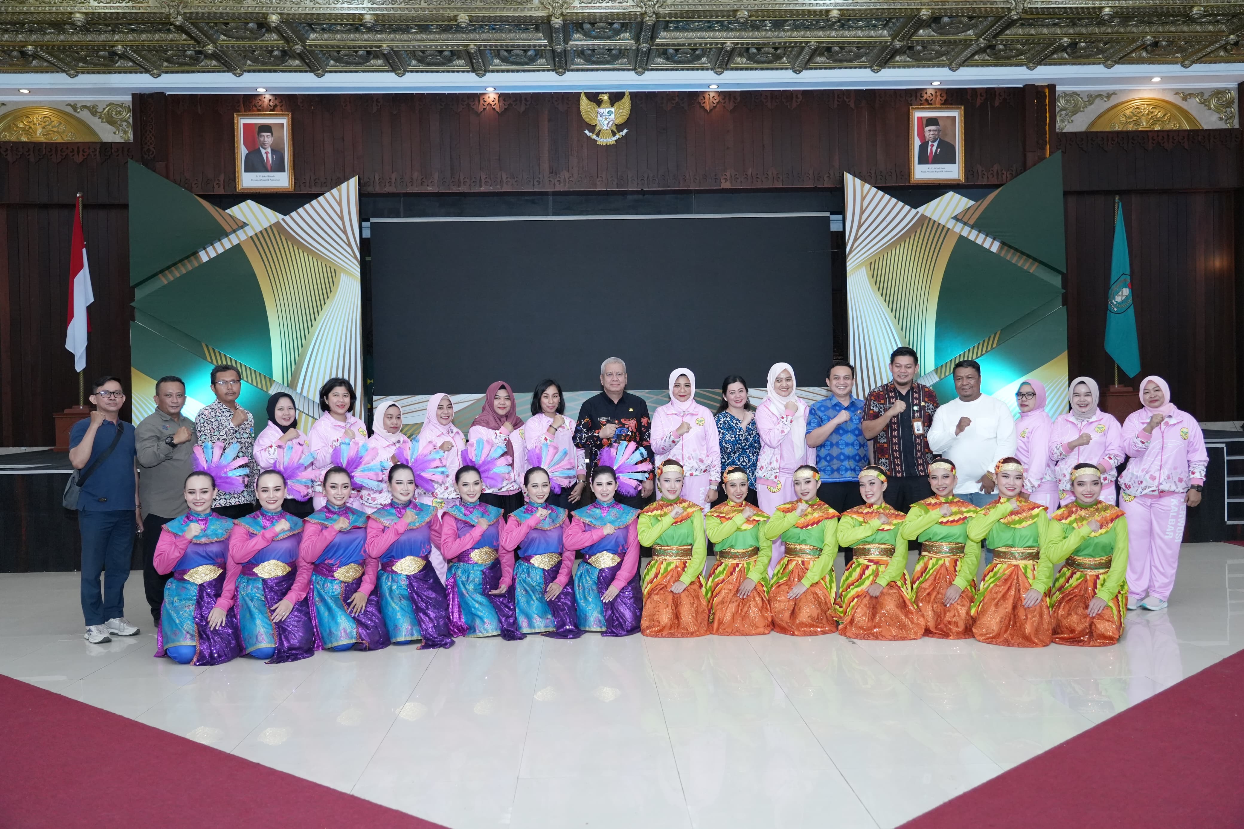 Dua Tim Atlet Senam Kalbar Siap Tampil pada Lomba Senam Kreasi Piala Ibu Negara 2024