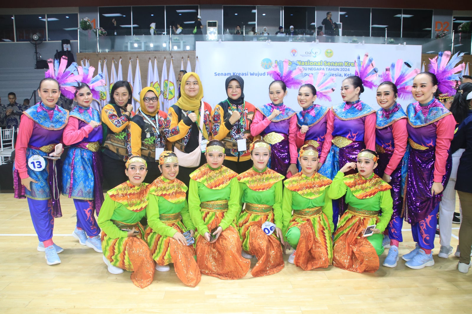 Tampil di Event Nasional, Dua Tim Atlet Perwosi Kalbar Kenakan Kostum Tidayu