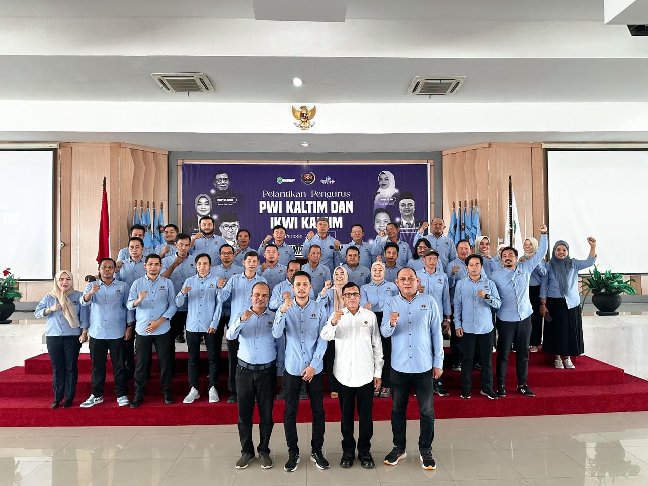 Ketum PWI Hendry Bangun Resmi Lantik Pengurus PWI Kaltim